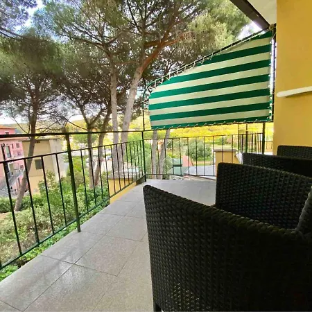 Monna Lisa ホテル 3*