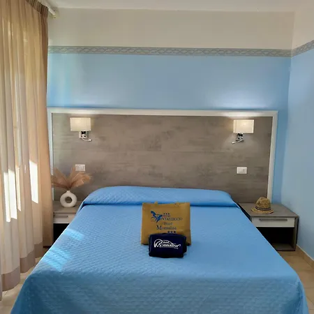 Monna Lisa ホテル