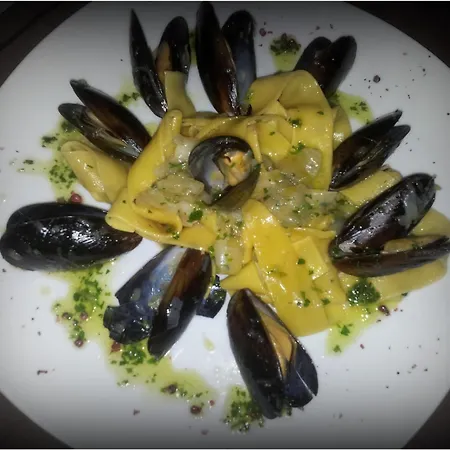 ホテル Monna Lisa 3*