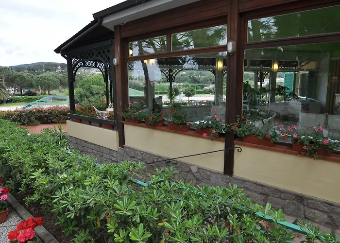 Monna Lisa 3* Procchio (Isola d'Elba)